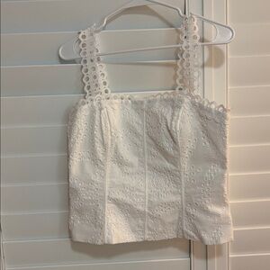 White House Black Market white bustier tip, like-new condition. Size 8